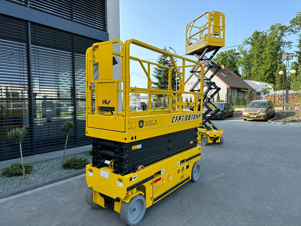 HEBEBÜHNE 10M 4