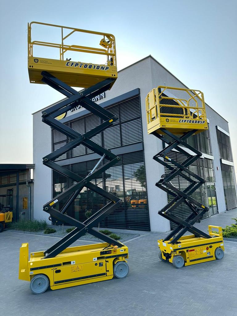 HEBEBÜHNE 10M 3